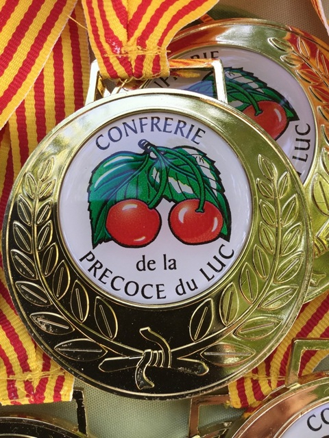 conf_cerise